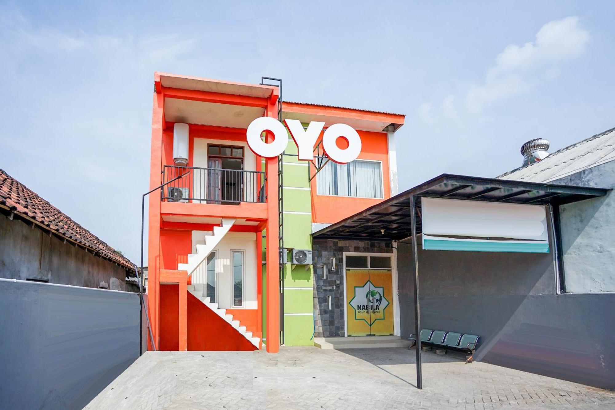 Hotel O Juanda Near Terminal International Juanda Brebek Esterno foto